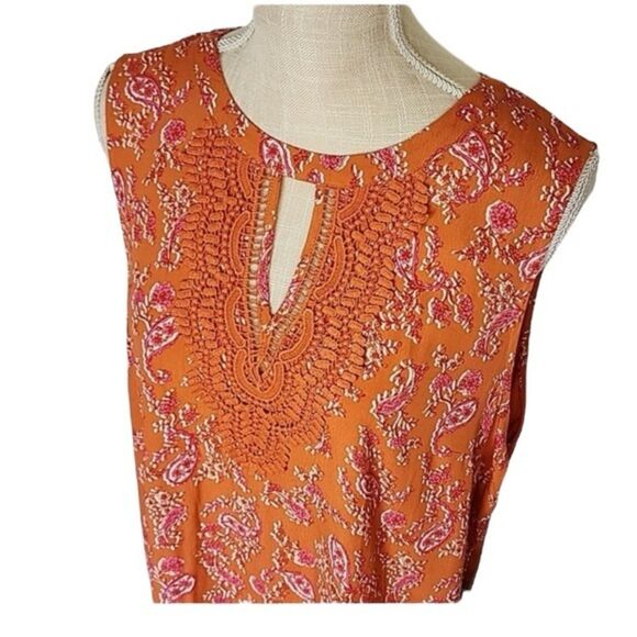 Daniel Rainn Paisley Key Hole Crochet Tank Top NWT Size Small Petite SP - Picture 2 of 13